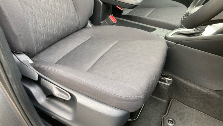 Toyota Yaris 1.5 Hybrid Icon 5dr CVT Hybrid Hatchback